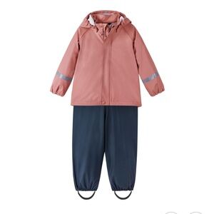 Waterproof Two-Piece Rain
Set - Tihku